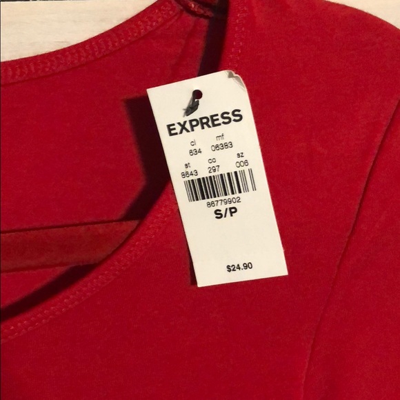 Red Express Crop Top - Picture 2 of 3